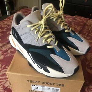 YEEZY BOOST 700 WAVERUNNER US 12